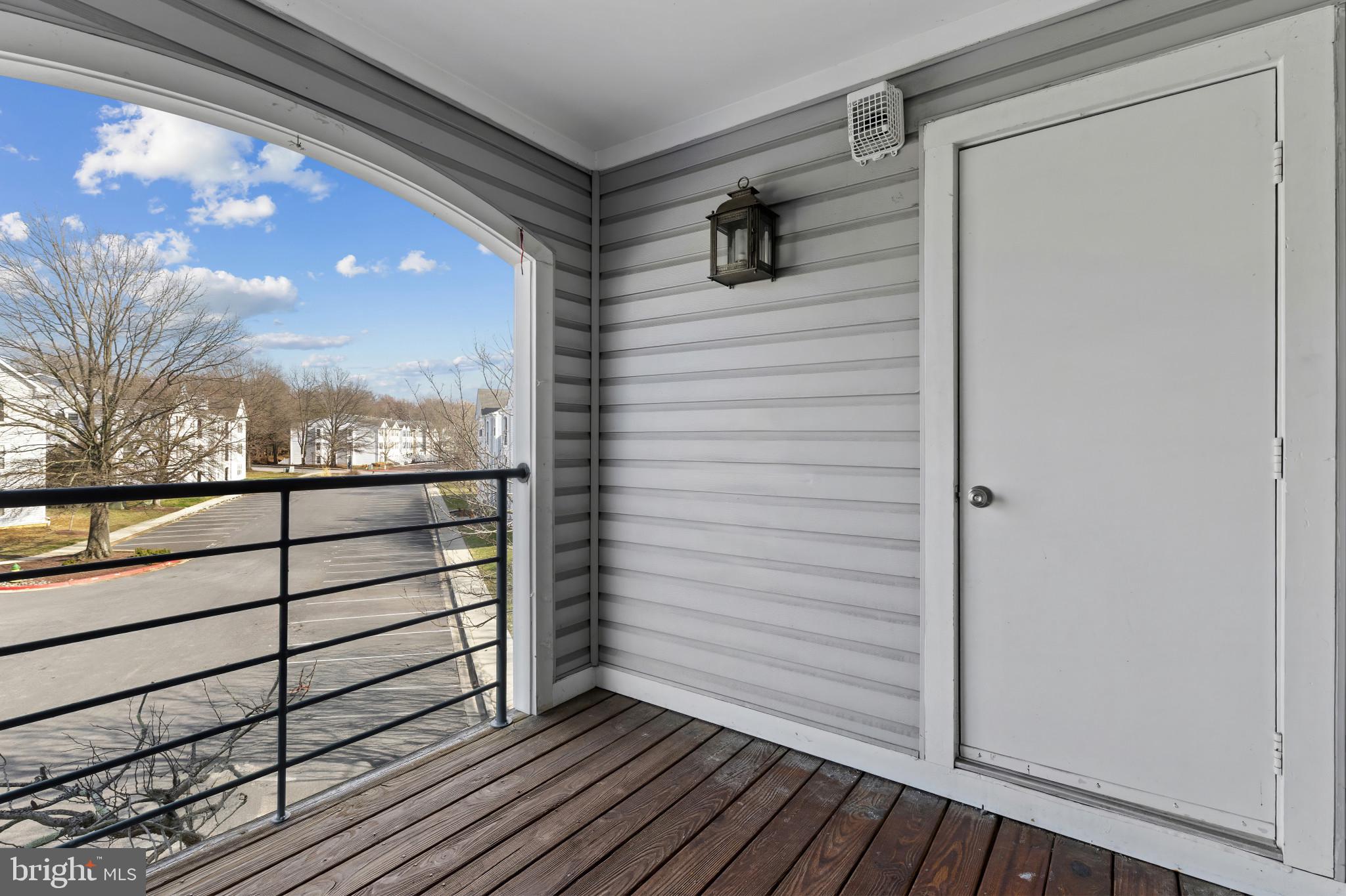 ANNAPOLIS CONDO | 40 GREYSTONE COURT, UNIT I