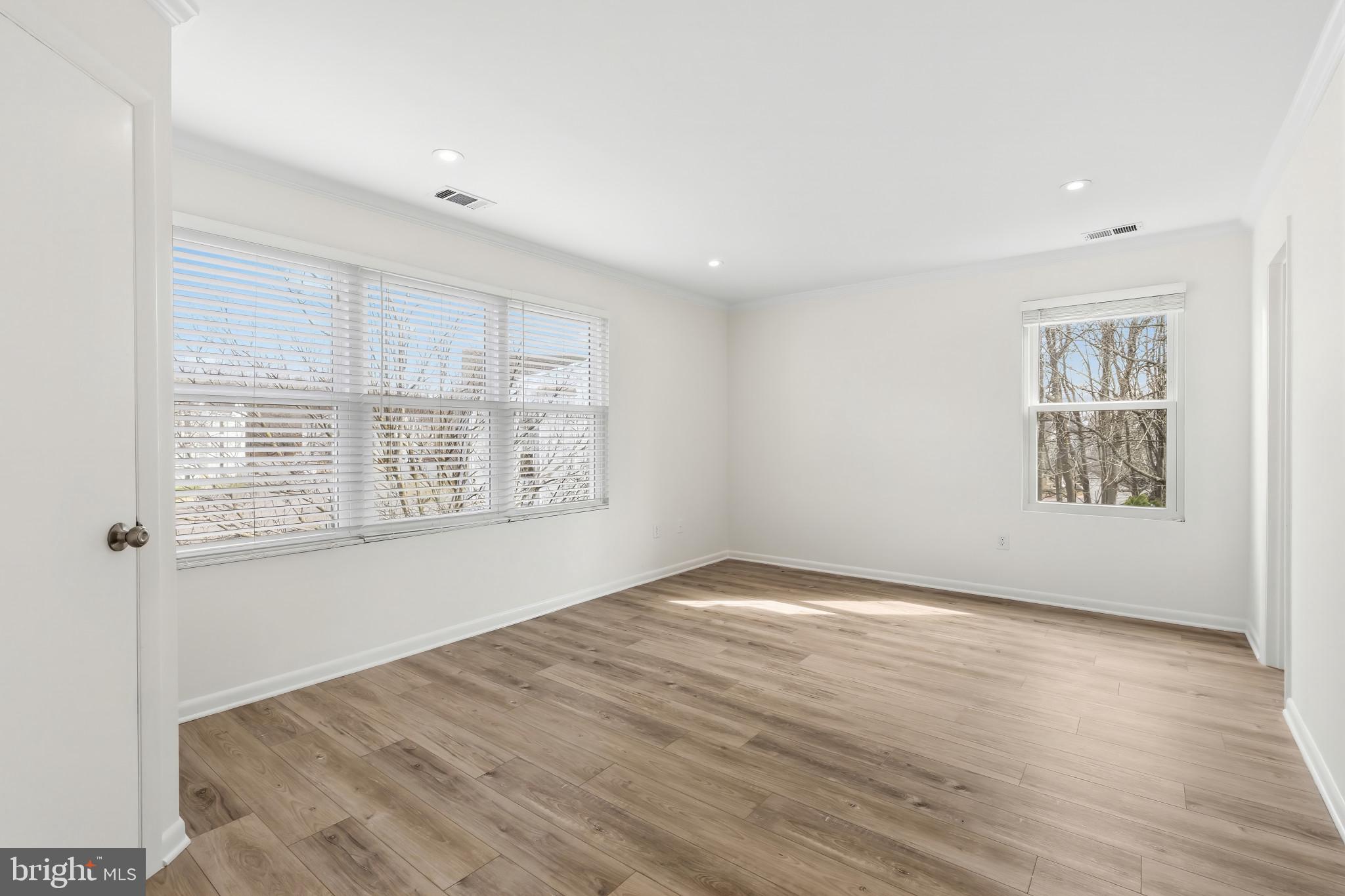 ANNAPOLIS CONDO | 40 GREYSTONE COURT, UNIT I