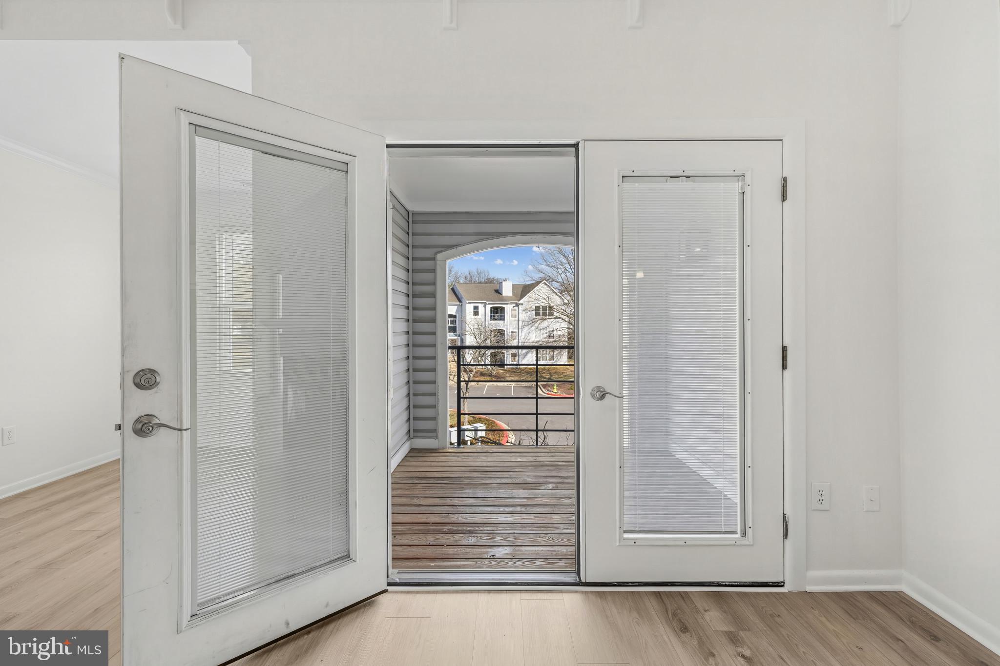 ANNAPOLIS CONDO | 40 GREYSTONE COURT, UNIT I