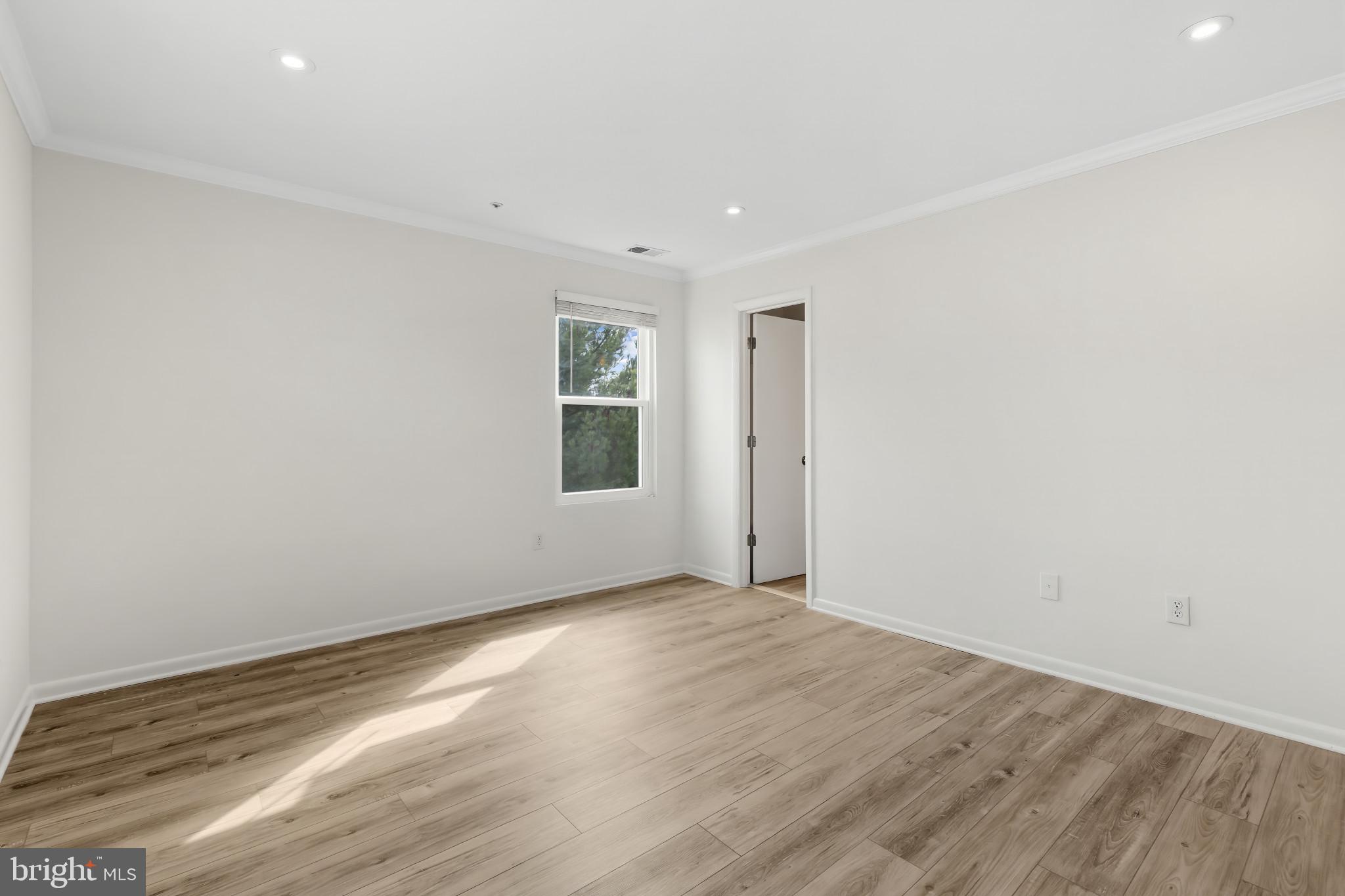 ANNAPOLIS CONDO | 40 GREYSTONE COURT, UNIT I