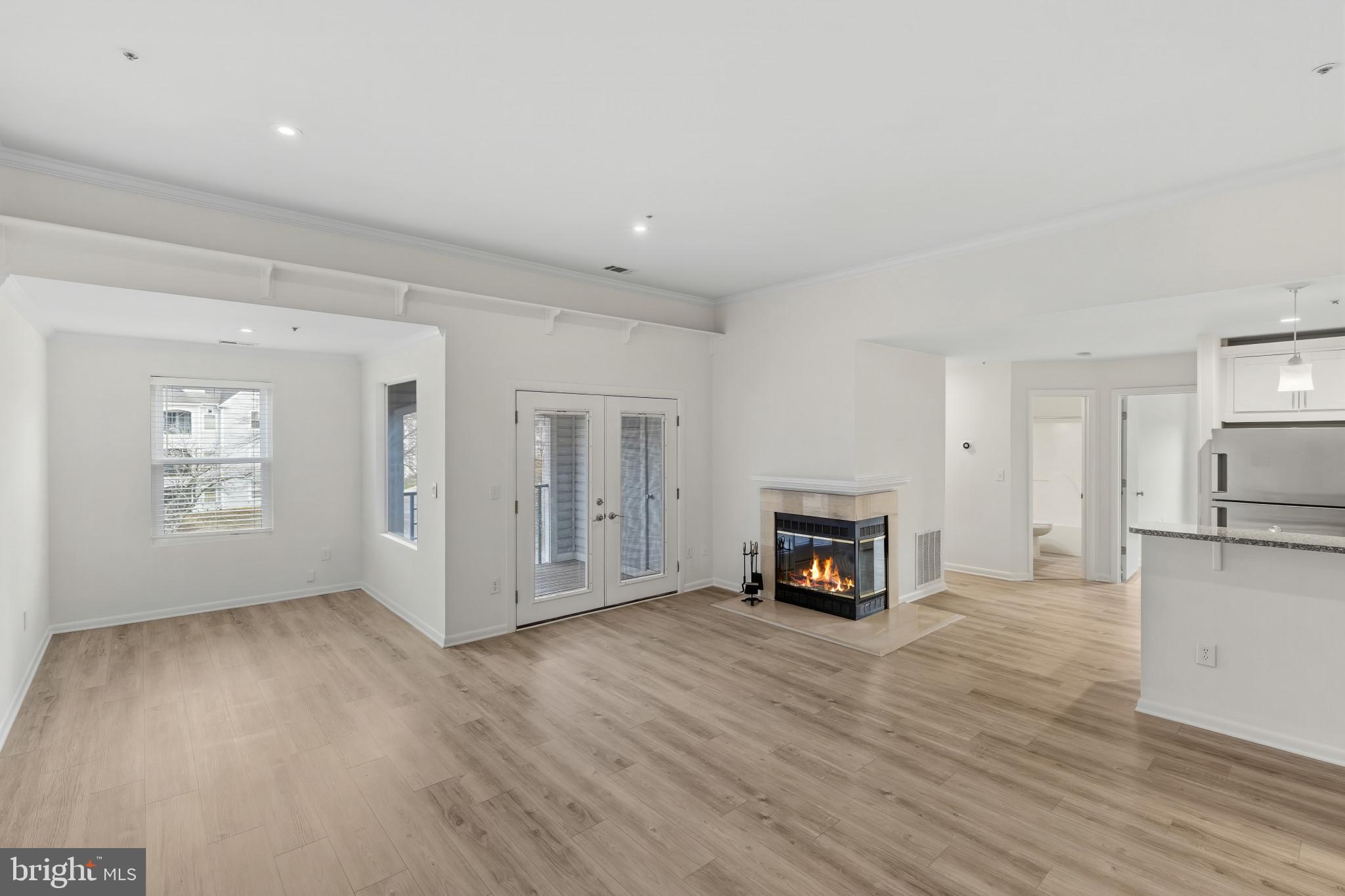 ANNAPOLIS CONDO | 40 GREYSTONE COURT, UNIT I