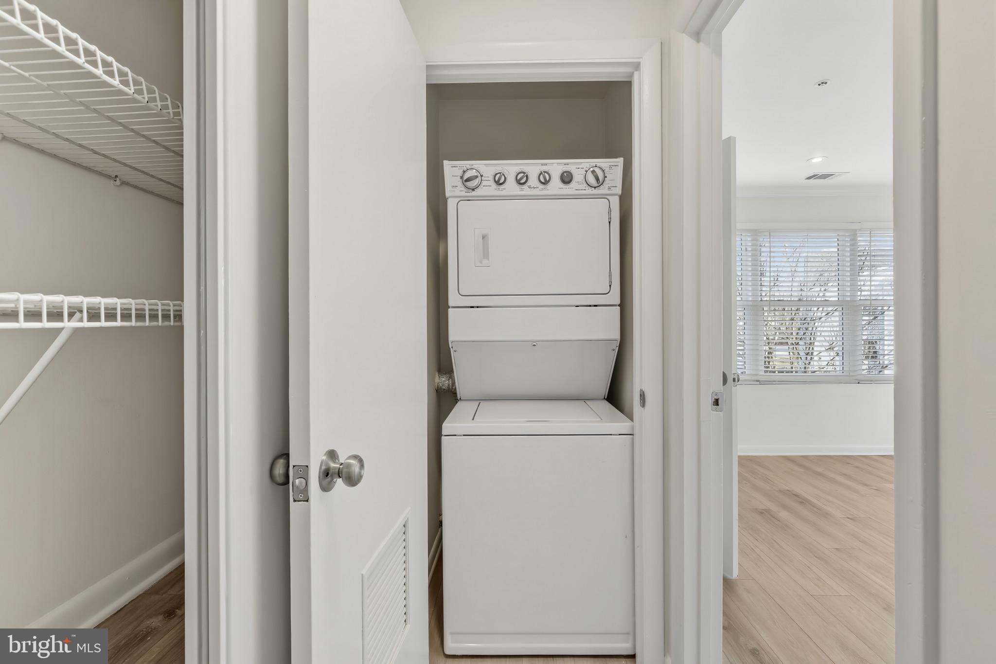 ANNAPOLIS CONDO | 40 GREYSTONE COURT, UNIT I