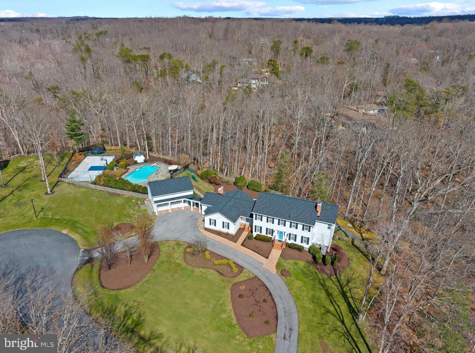 HARBOR HILLS | 3484 OLYMPIA ROAD
