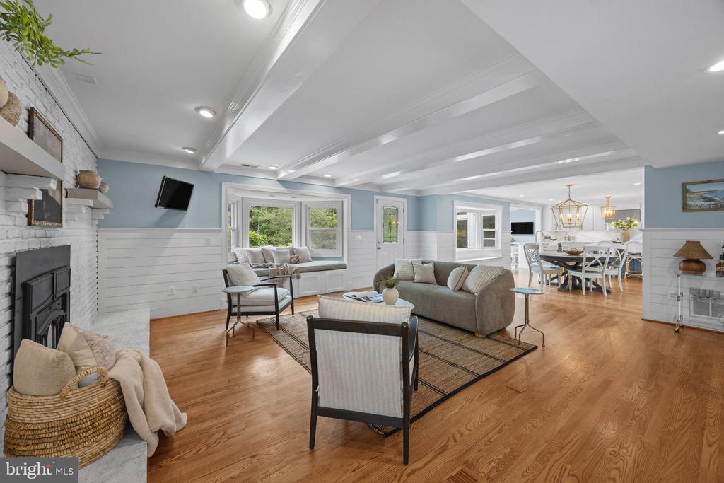 HARBOR HILLS | 3484 OLYMPIA ROAD