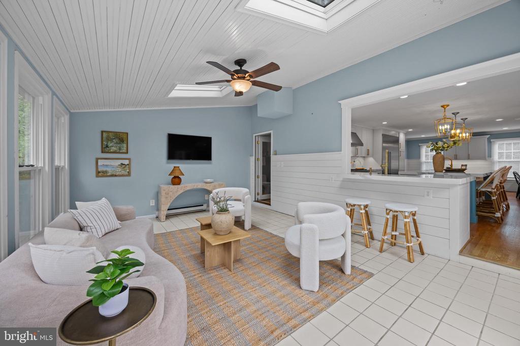 HARBOR HILLS | 3484 OLYMPIA ROAD