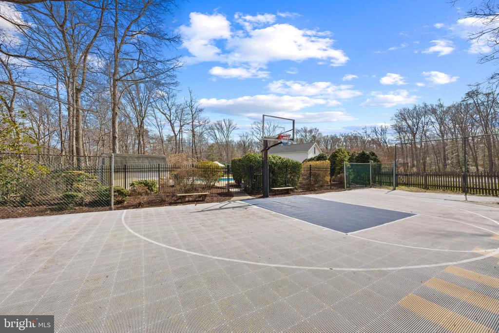 HARBOR HILLS | 3484 OLYMPIA ROAD