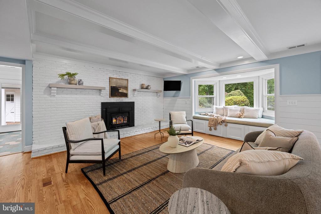 HARBOR HILLS | 3484 OLYMPIA ROAD