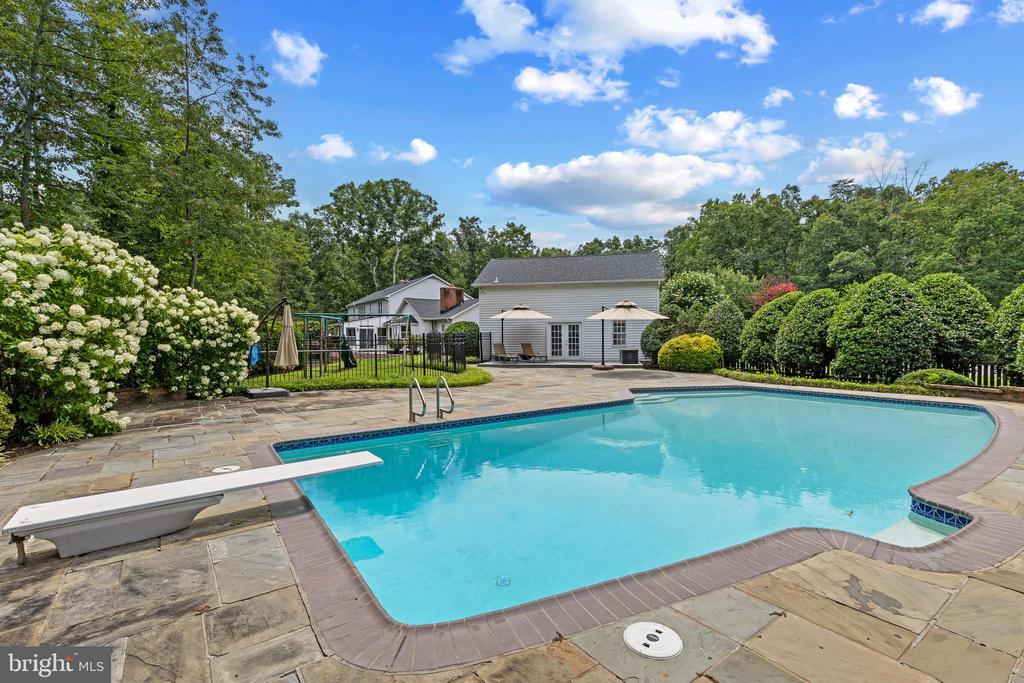HARBOR HILLS | 3484 OLYMPIA ROAD