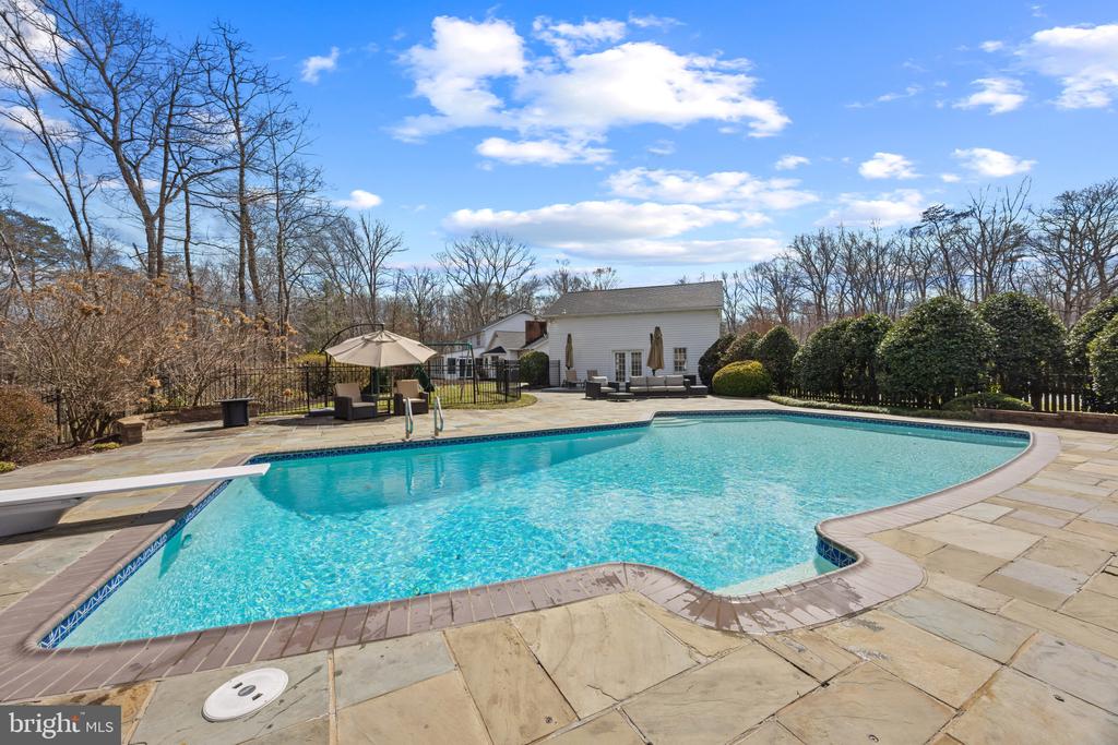 HARBOR HILLS | 3484 OLYMPIA ROAD