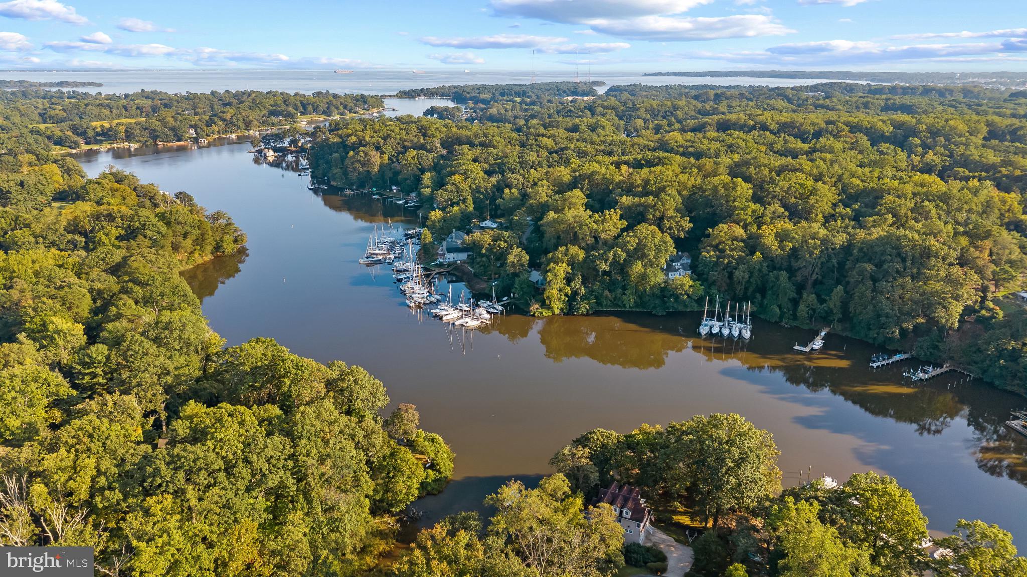 MILL CREEK WATERFRONT | 301 KINGSBERRY DRIVE