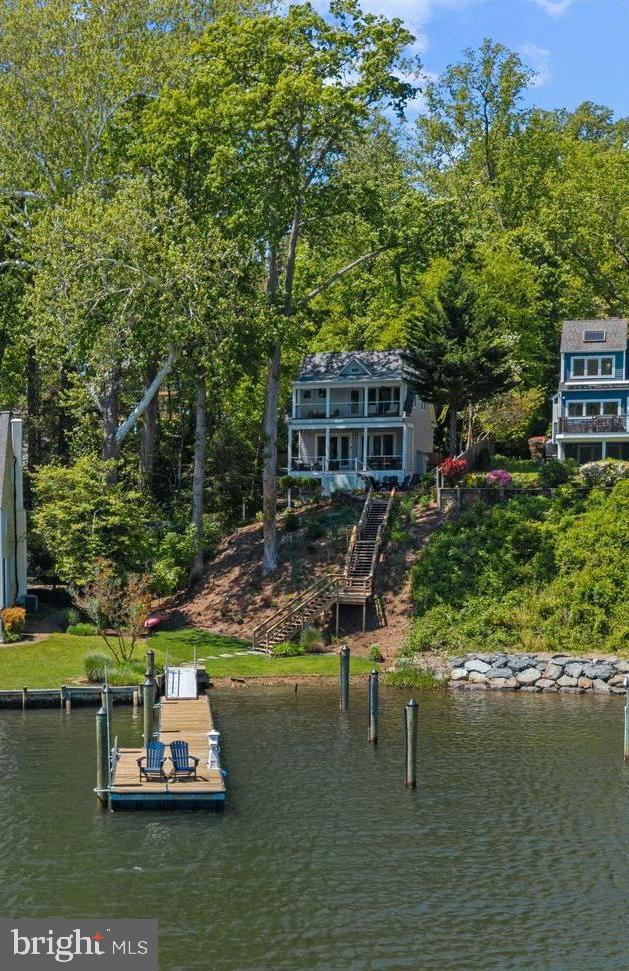 EPPING FOREST WATERFRONT | 327 RIVERVIEW TRAIL
