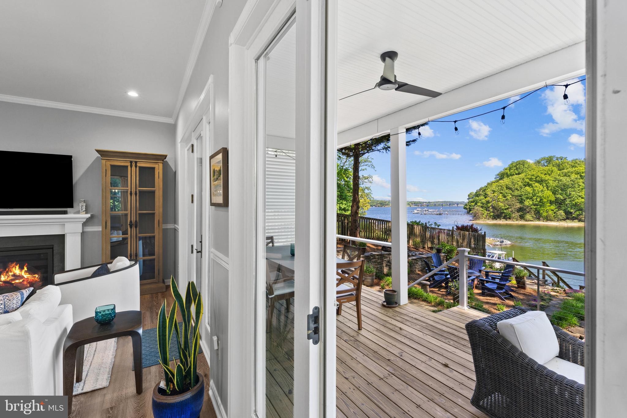 EPPING FOREST WATERFRONT | 327 RIVERVIEW TRAIL