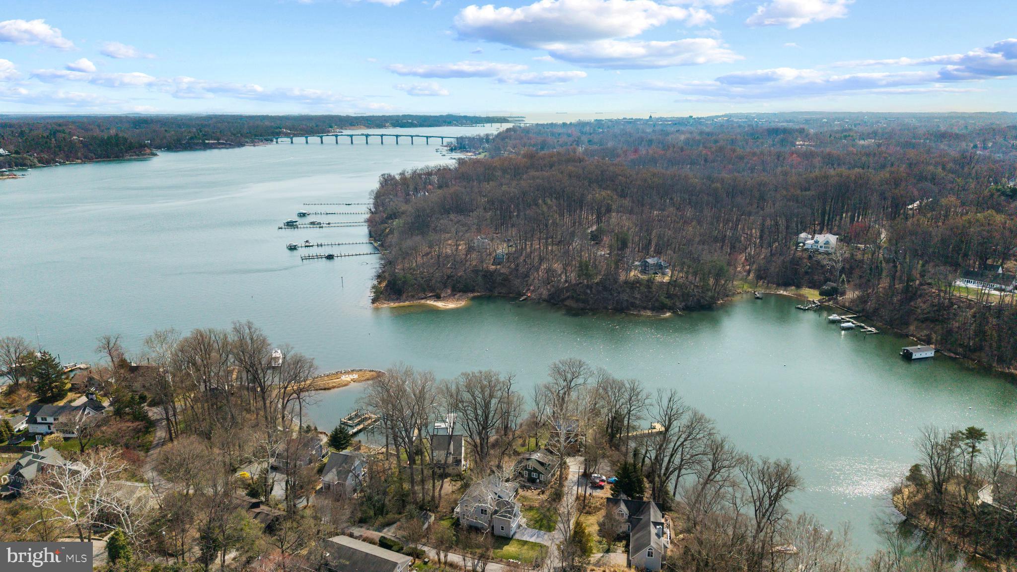 EPPING FOREST WATERFRONT | 327 RIVERVIEW TRAIL