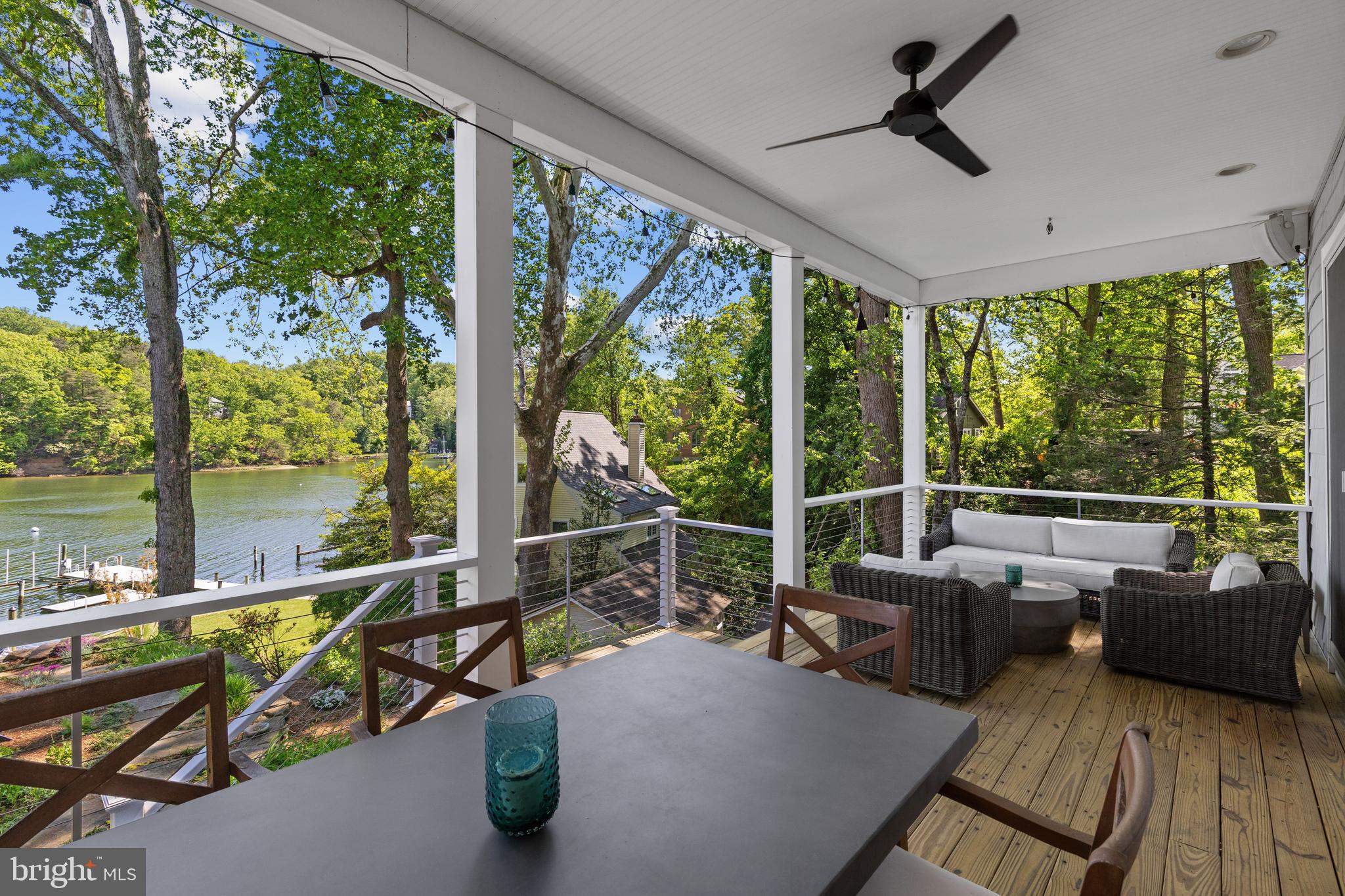 EPPING FOREST WATERFRONT | 327 RIVERVIEW TRAIL