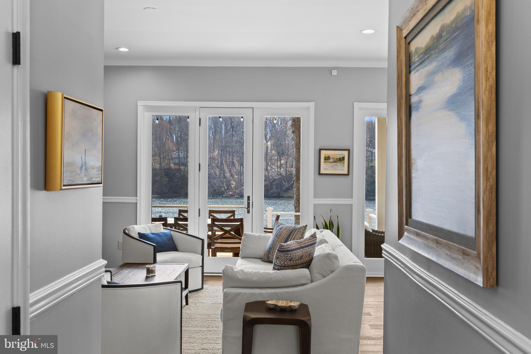 EPPING FOREST WATERFRONT | 327 RIVERVIEW TRAIL