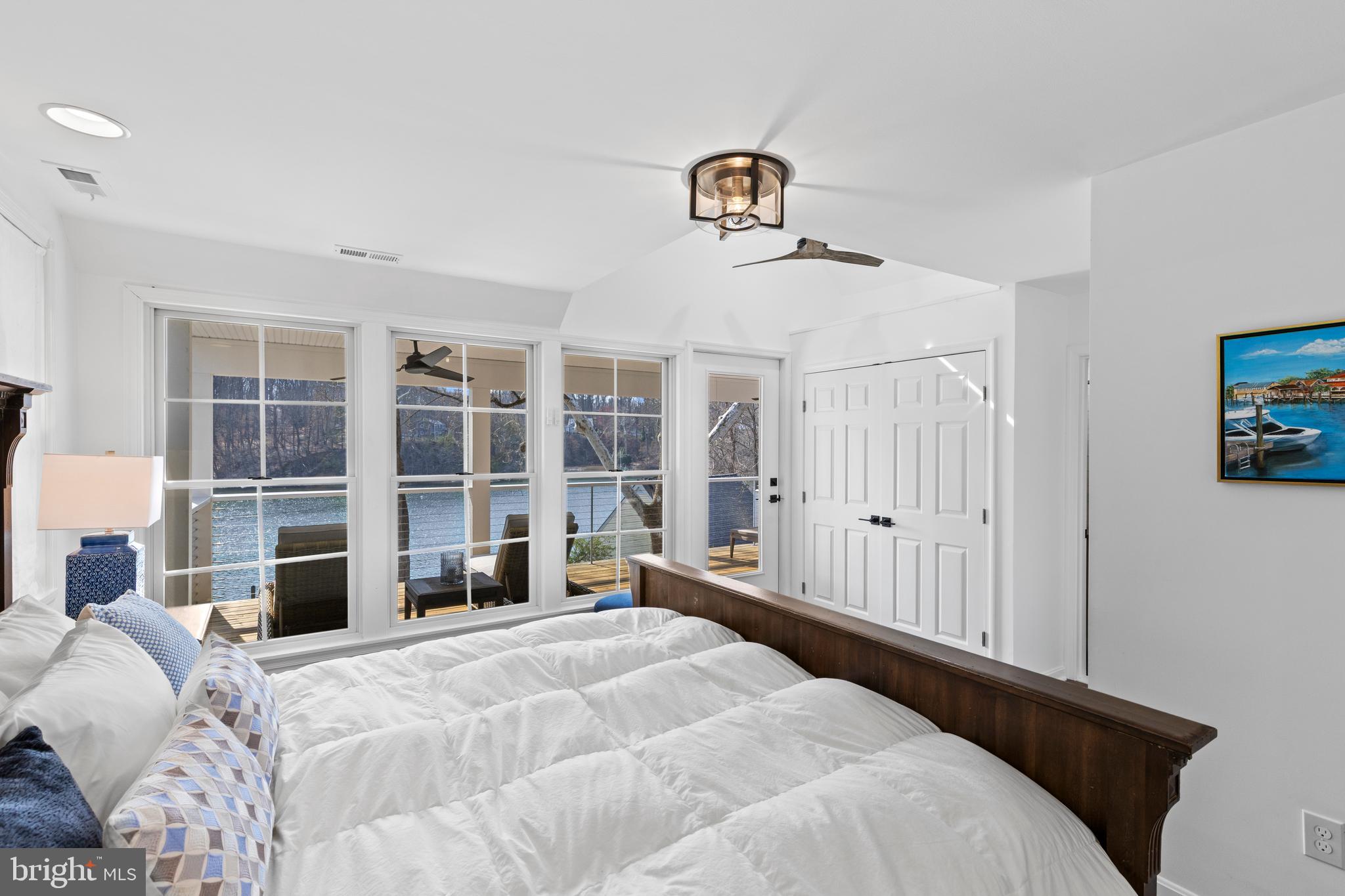 EPPING FOREST WATERFRONT | 327 RIVERVIEW TRAIL