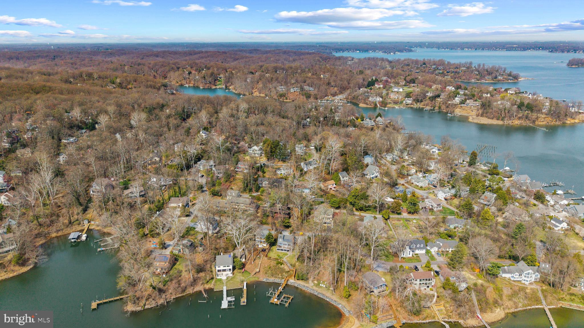 EPPING FOREST WATERFRONT | 327 RIVERVIEW TRAIL