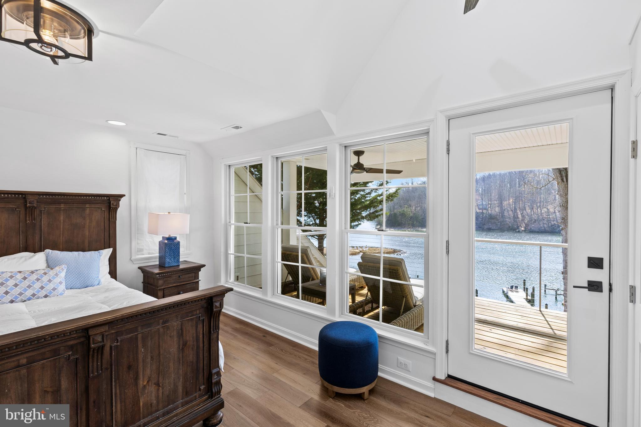 EPPING FOREST WATERFRONT | 327 RIVERVIEW TRAIL