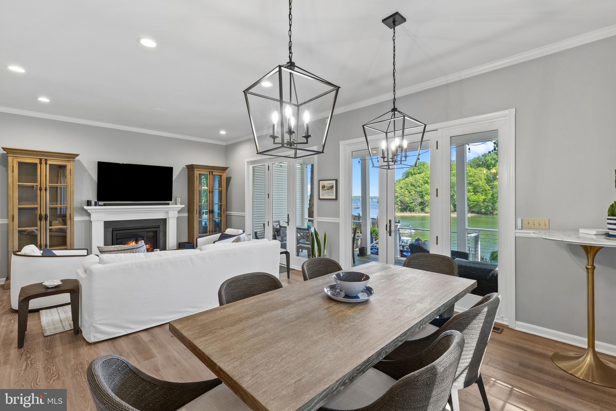 EPPING FOREST WATERFRONT | 327 RIVERVIEW TRAIL