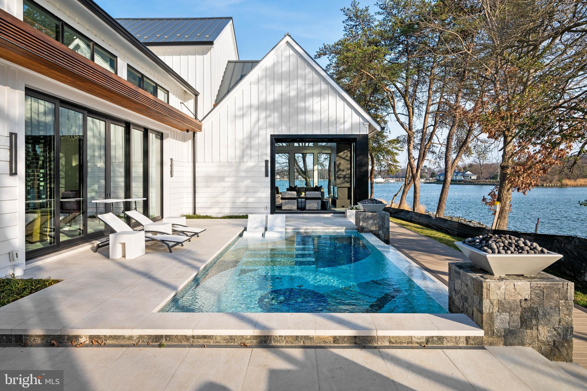 1201 EDEN LANE | LAKE OGELTON WATERFRONT WITH CHESAPEAKE BAY ACCESS