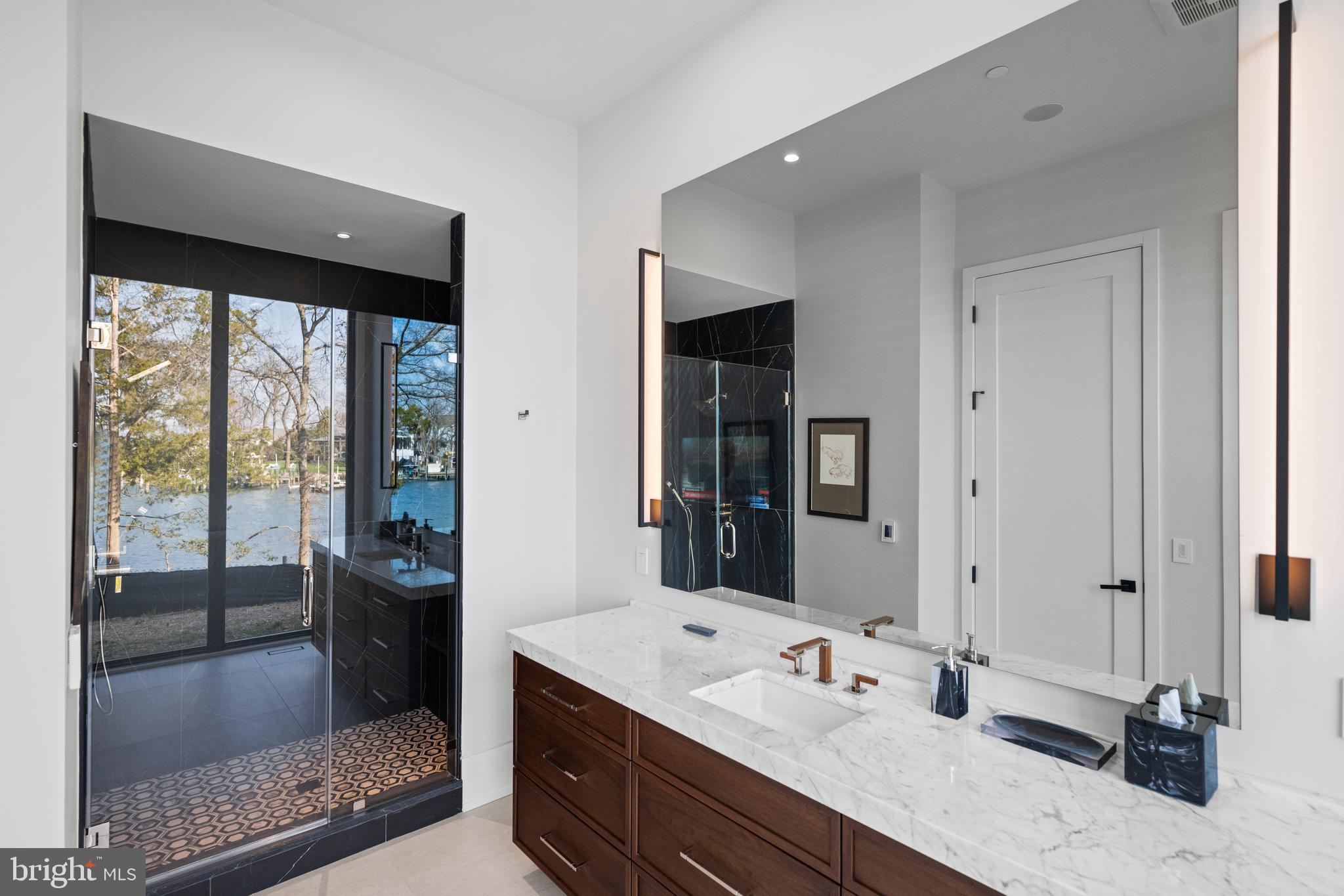 1201 EDEN LANE | LAKE OGELTON WATERFRONT WITH CHESAPEAKE BAY ACCESS