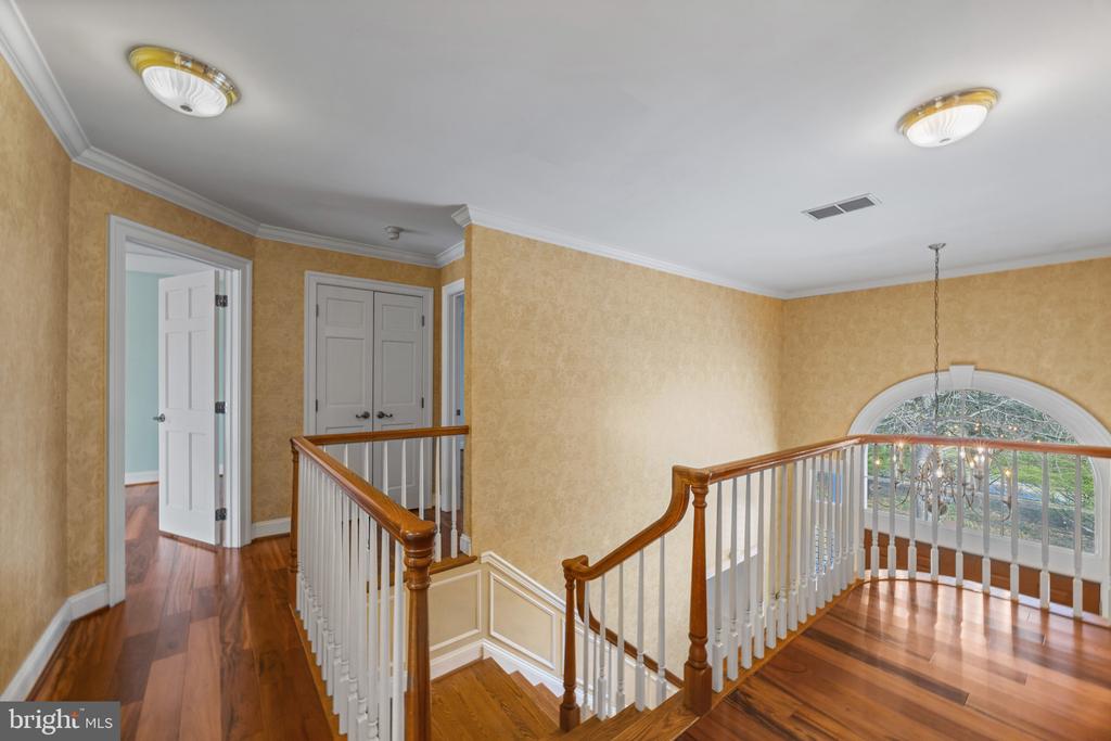 RUGBY HALL ESTATES | 182 WROXETER DRIVE