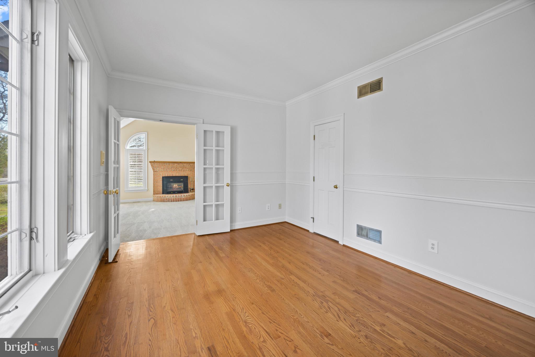 RUGBY HALL ESTATES | 182 WROXETER DRIVE