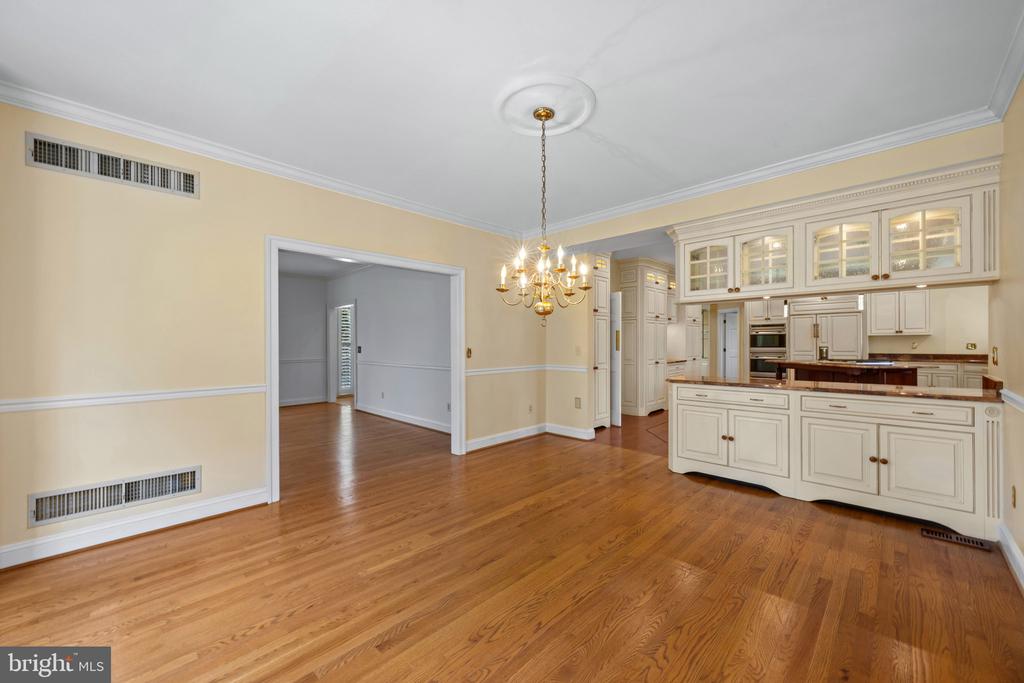 RUGBY HALL ESTATES | 182 WROXETER DRIVE
