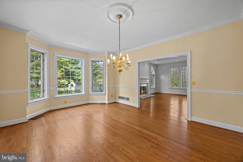 RUGBY HALL ESTATES | 182 WROXETER DRIVE