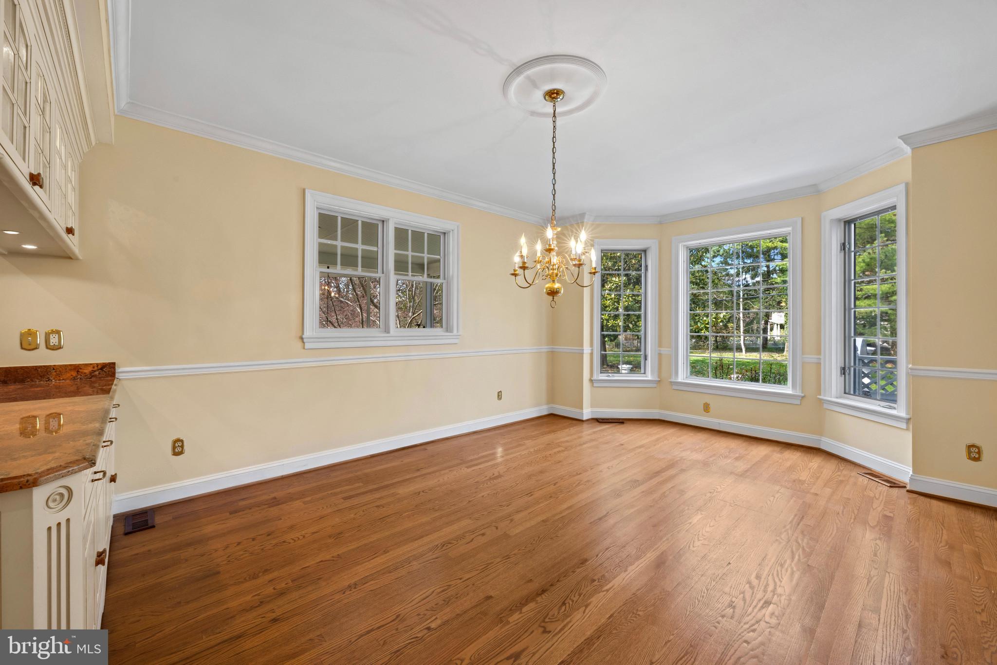 RUGBY HALL ESTATES | 182 WROXETER DRIVE