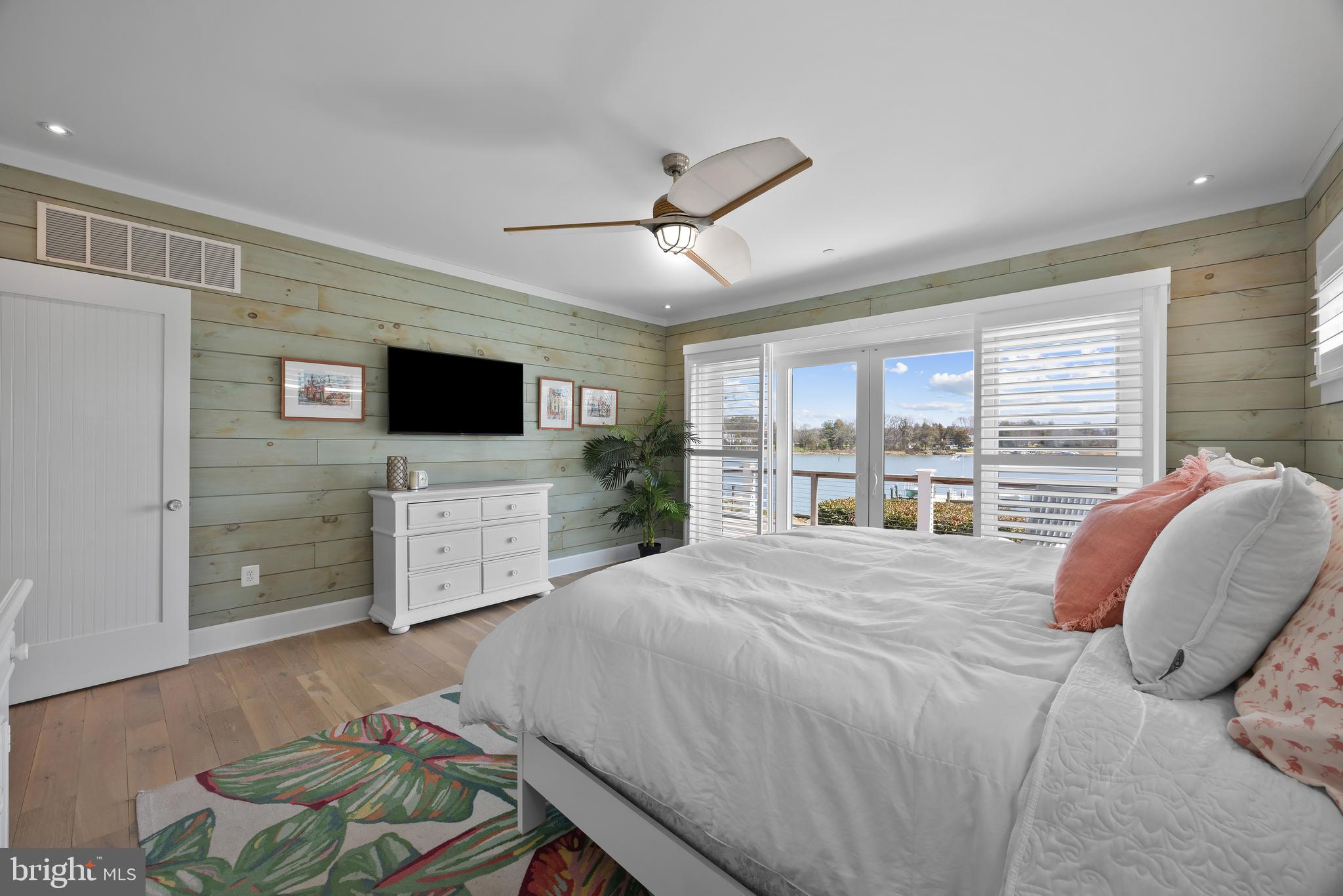 WHITEHALL CREEK WATERFRONT | 1787 BEACHFIELD ROAD