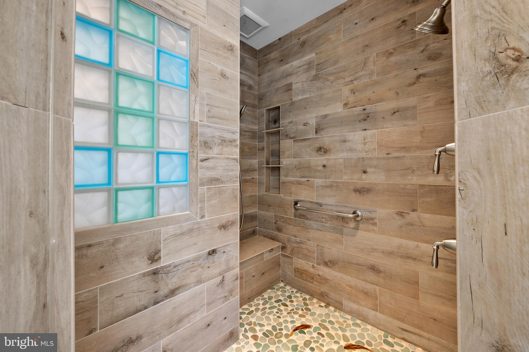 WHITEHALL CREEK WATERFRONT | 1787 BEACHFIELD ROAD