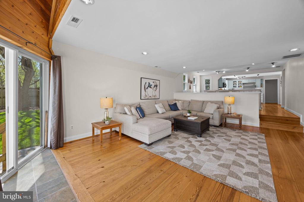 ACREAGE IN WEST RIVER | 4905 SUDLEY ROAD