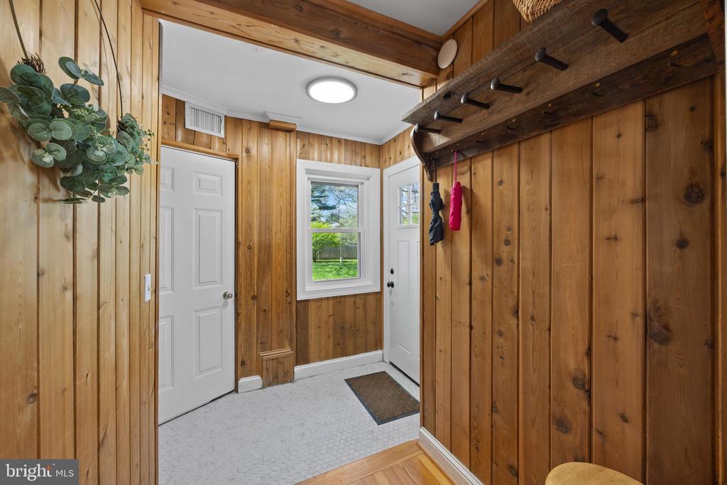 ACREAGE IN WEST RIVER | 4905 SUDLEY ROAD