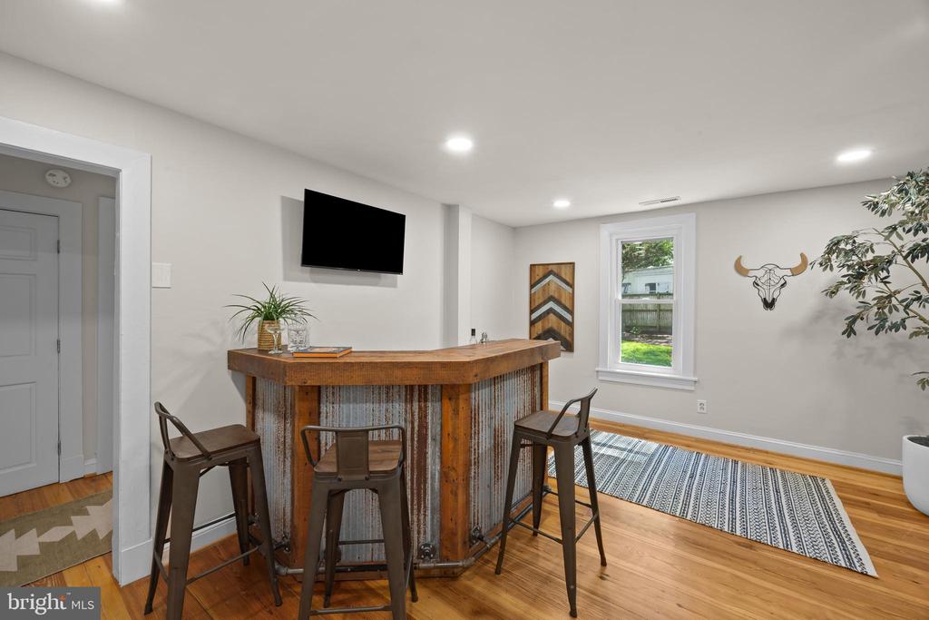 ACREAGE IN WEST RIVER | 4905 SUDLEY ROAD