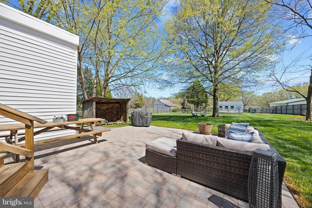 ACREAGE IN WEST RIVER | 4905 SUDLEY ROAD