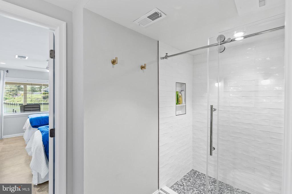 BURLEY CREEK WATERFRONT | 1840 BURLEY LANE