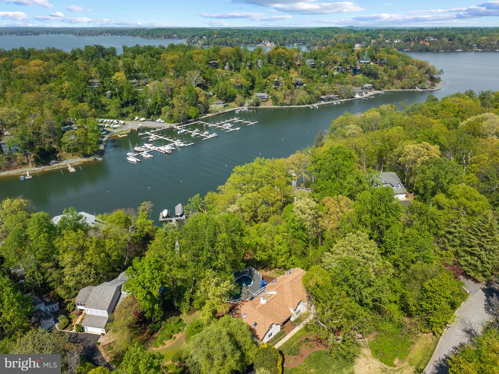 854 SAINT EDMONDS PLACE