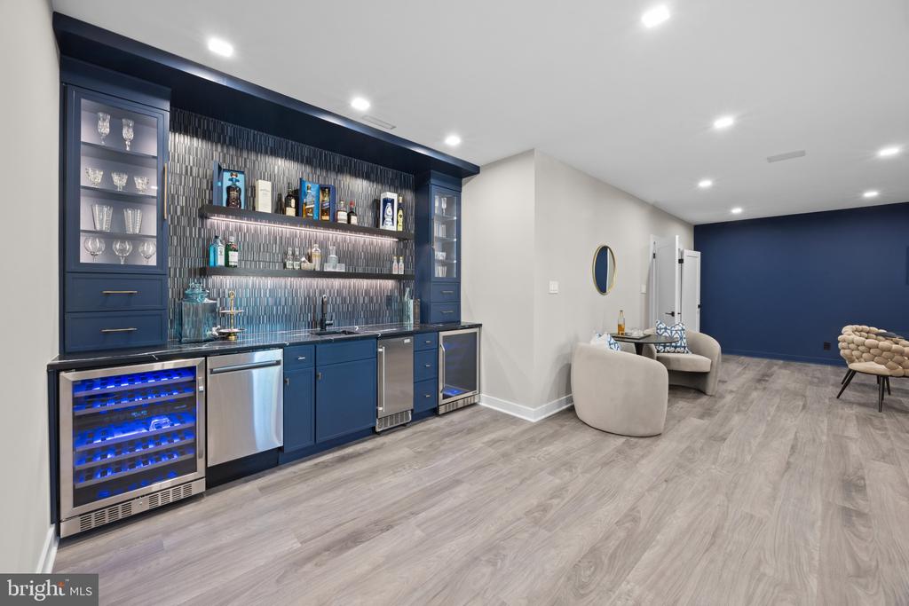 854 SAINT EDMONDS PLACE