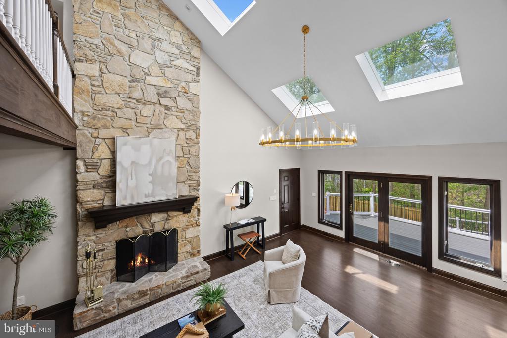 854 SAINT EDMONDS PLACE