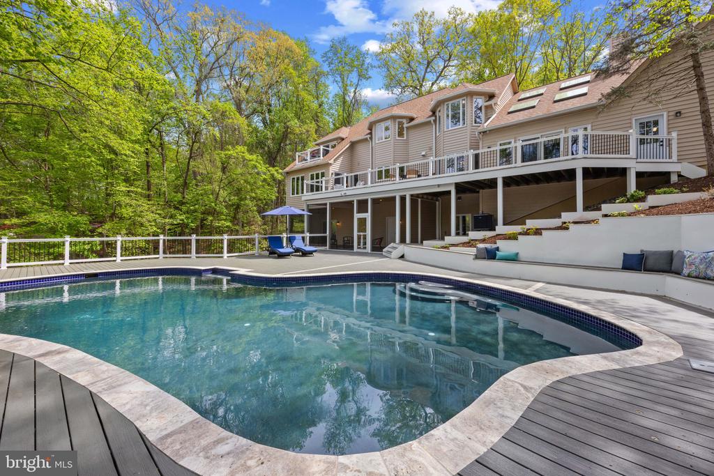 854 SAINT EDMONDS PLACE
