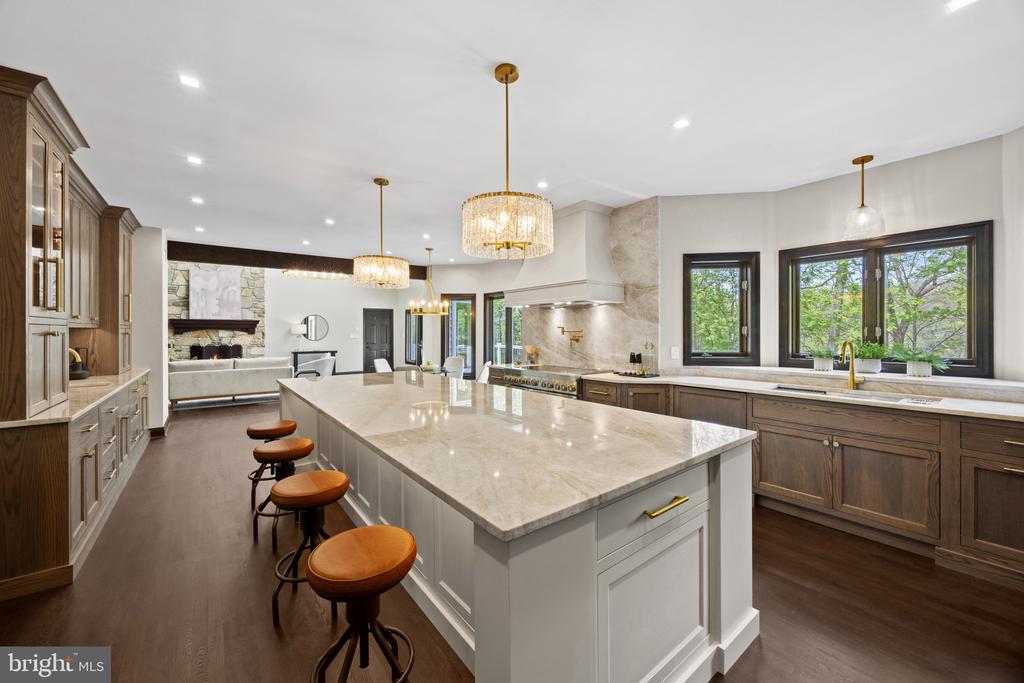 854 SAINT EDMONDS PLACE