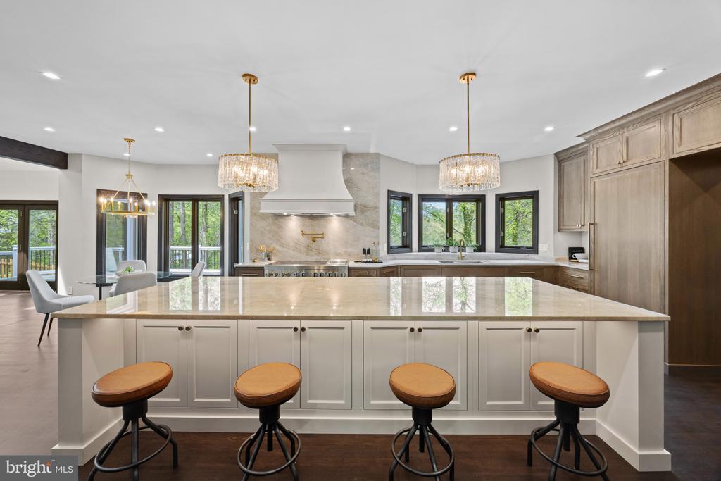 854 SAINT EDMONDS PLACE