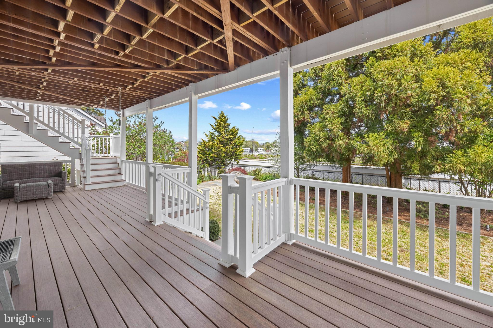 219 LOCKWOOD COURT 1/2