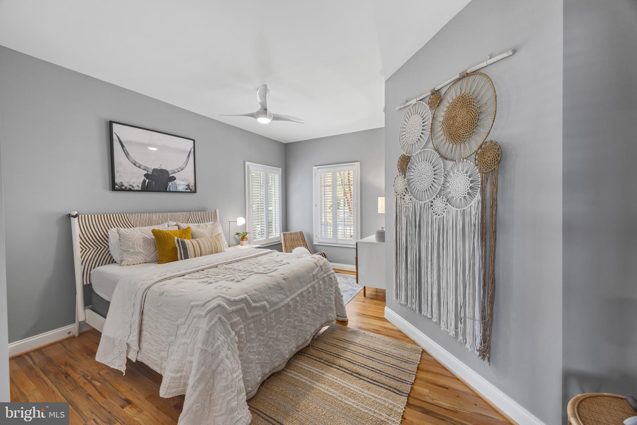 219 LOCKWOOD COURT 1/2