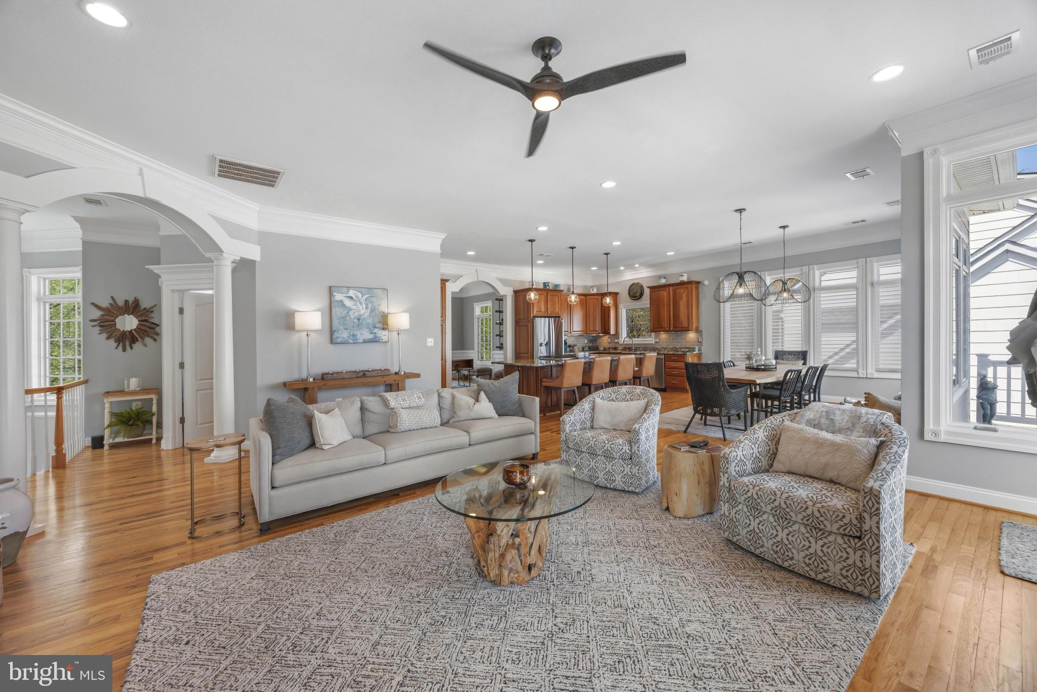 219 LOCKWOOD COURT 1/2