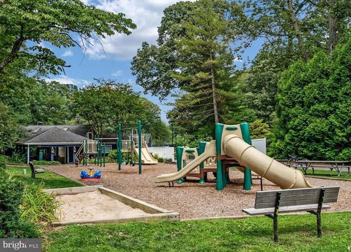 MAGOTHY RIVER WATERFRONT | 454 FAIROAK DRIVE