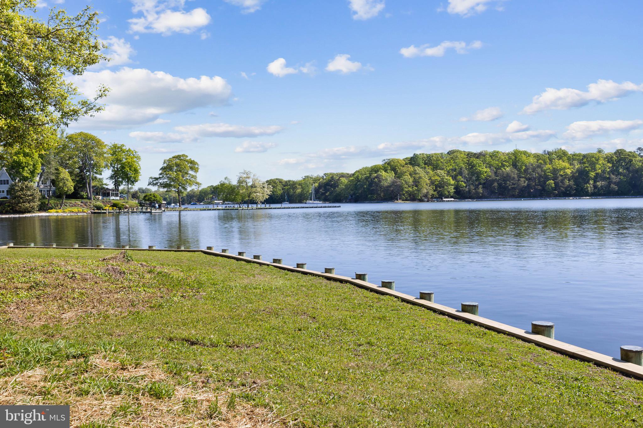 MAGOTHY RIVER WATERFRONT | 454 FAIROAK DRIVE