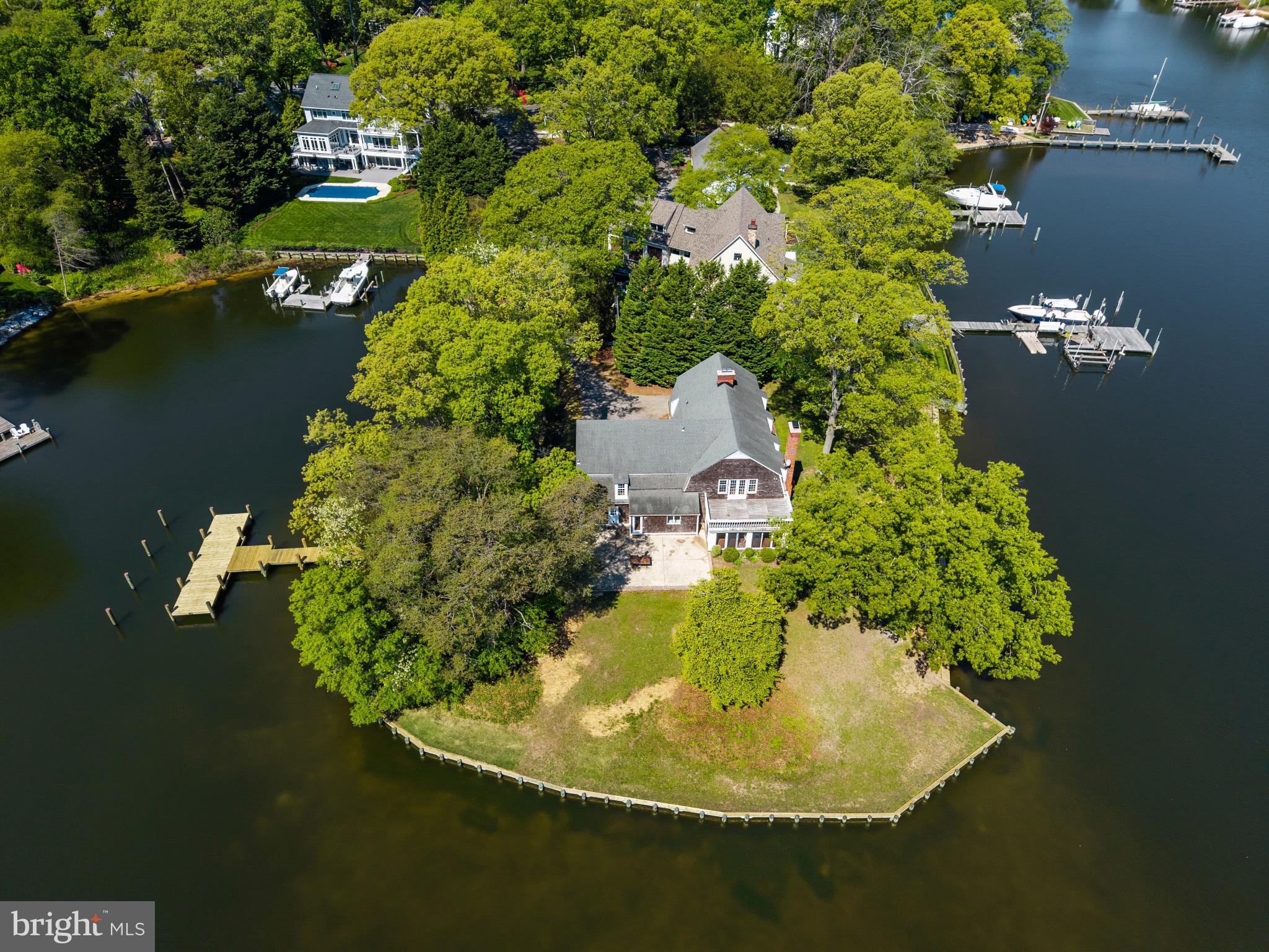 MAGOTHY RIVER WATERFRONT | 454 FAIROAK DRIVE