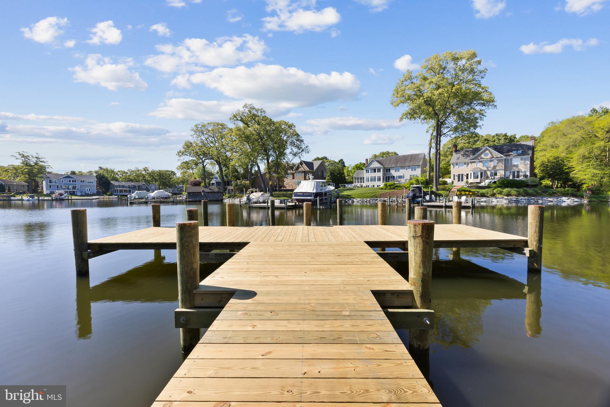 MAGOTHY RIVER WATERFRONT | 454 FAIROAK DRIVE